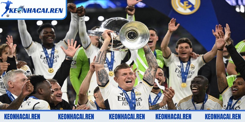 Lịch Sử FC Real Madrid Ra Đời Và Phát Triển Mạnh Mẽ - lich su fc real madrid thanh cong vuot troi Lịch sử FC Real Madrid từ 2010 đến nay thành công vượt trội
