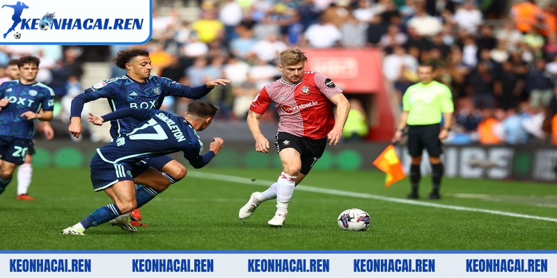 Soi Kèo Leeds United Vs Southampton - Chung Kết Nghẹt Thở - soi keo leeds united vs southampton giau truyen thong Cả Leeds United và Southampton đều là những cái tên giàu truyền thống